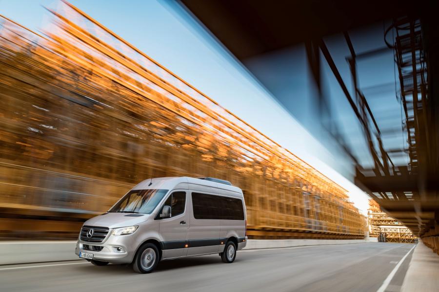  Mercedes-Benz Sprinter 319 CDI Tourer 2018 года  (WW) (фото 19 из 35)